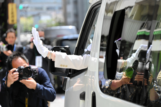 自民不在、最多9人の乱戦　衆院東京15区補選は「票読めない」