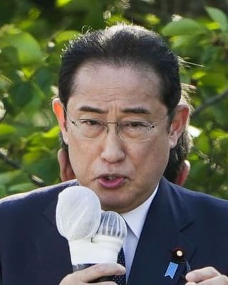 自民「大逆風」、首相責任問う声　「総裁選出馬断念すべき」