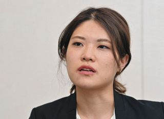 「誰も声を上げないと為政者はやりたい放題」シールズ元メンバーは、弁護士になった今も国会前で叫び続ける