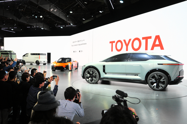 トヨタ、純利益4.9兆円　日本の製造業初の4兆円台、24年3月期