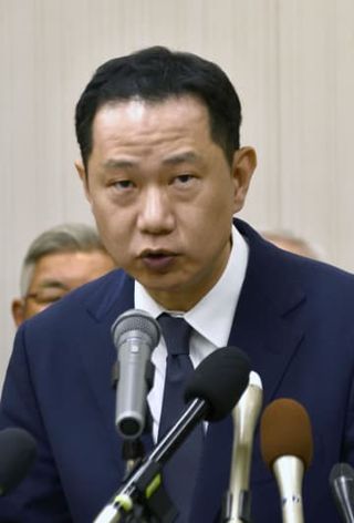 自民・二階氏の三男、出馬表明　衆院選、裏金に「責任負う」