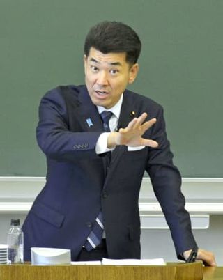 補選で自信、立民・泉氏強気前面　代表続投意欲も足元不安定