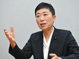 「岸田首相は下心ありあり」…減税額を給与明細に明記、なぜ義務に？立民・辻元清美氏が追及　企業から「悲鳴の声」