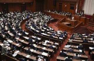 日本版ＤＢＳ法案、参院審議入り　子と接する仕事、性犯罪歴を確認