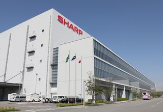 ソフトバンクがデータ拠点＝シャープ堺工場に、２５年稼働