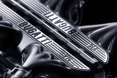 ブガッティが新型ハイパーカーを発表予定…『シロン』後継　6月20日