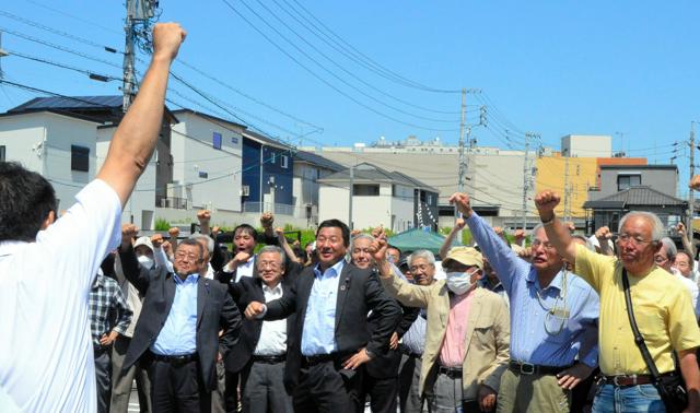 ハラスメントに揺れた東郷町、町民の選択は？　前議長か前副町長か