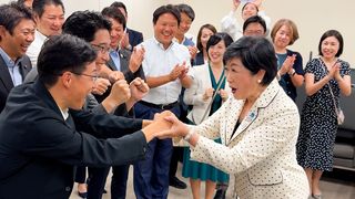 【動画】公約「速やかに」　３選の小池都知事が登庁