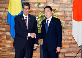 首相、太平洋７カ国首脳と会談　海洋連携強化、処理水も議題に