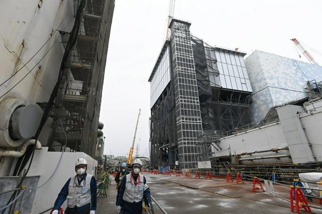 東電、福島第一原発2号機プールの冷却を停止　不具合原因を調査へ