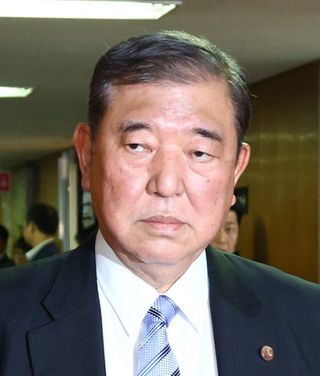 石破氏、２４日に出馬表明＝支持・推薦人集めに各候補本腰―自民総裁選