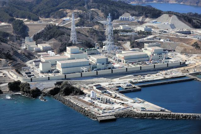 女川原発で「燃料装荷」、11月再稼働へ　東北電力