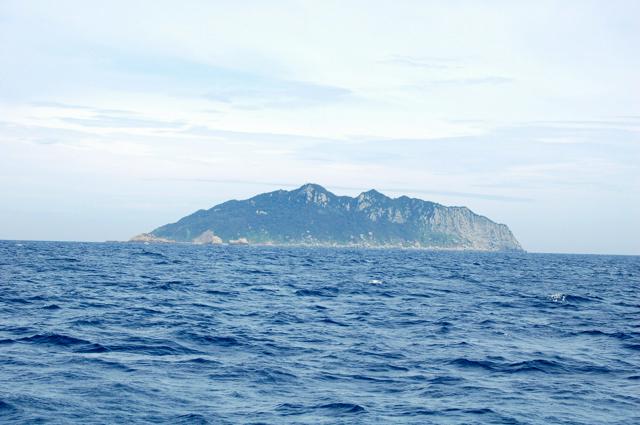 世界遺産・沖ノ島の研究誌が第10号　「聖なる島」の全容解明に貢献