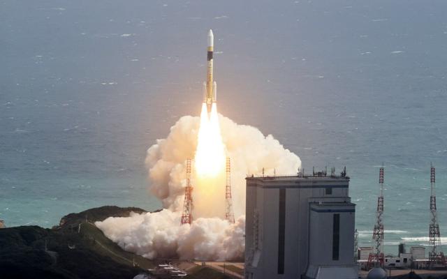 H2Aロケット49号機、打ち上げ成功　衛星を軌道に投入