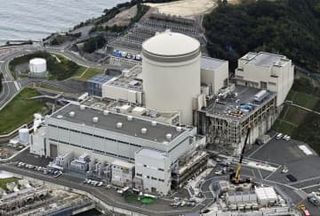 美浜3号機の原子炉停止、関電　補助建屋配管に穴や減肉