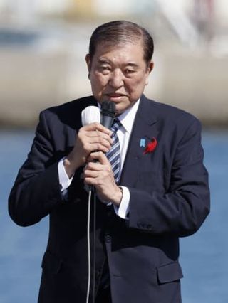 首相、福島・小名浜港で始動　「日本の再生にかけていきたい」