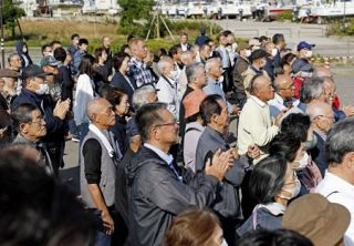 衆院選最終日、与野党幹部が訴え　激戦区や被災地へ、２７日投開票