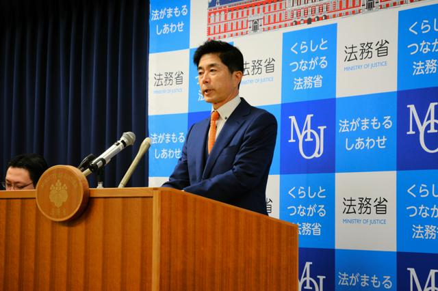 落選の牧原法相、後任決まるまで「大臣として責任果たす」