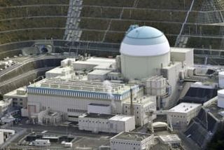 伊方原発30年超稼働へ申請　四国電、新制度下運転で規制委に