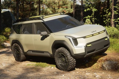 キアの新型電動SUV『EV9』、冒険仕様にカスタム…SEMAショー2024