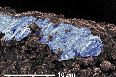 小惑星リュウグウの砂から塩の結晶　京大などの研究チームが発表