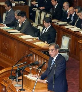 首相、少数与党「合意形成図る」　政治改革、年内に法整備